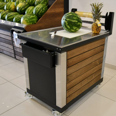 Melon Cutting Stand