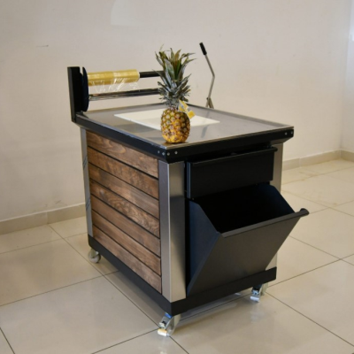 Melon Cutting Stand