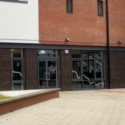 Aluminium Shop Fronts